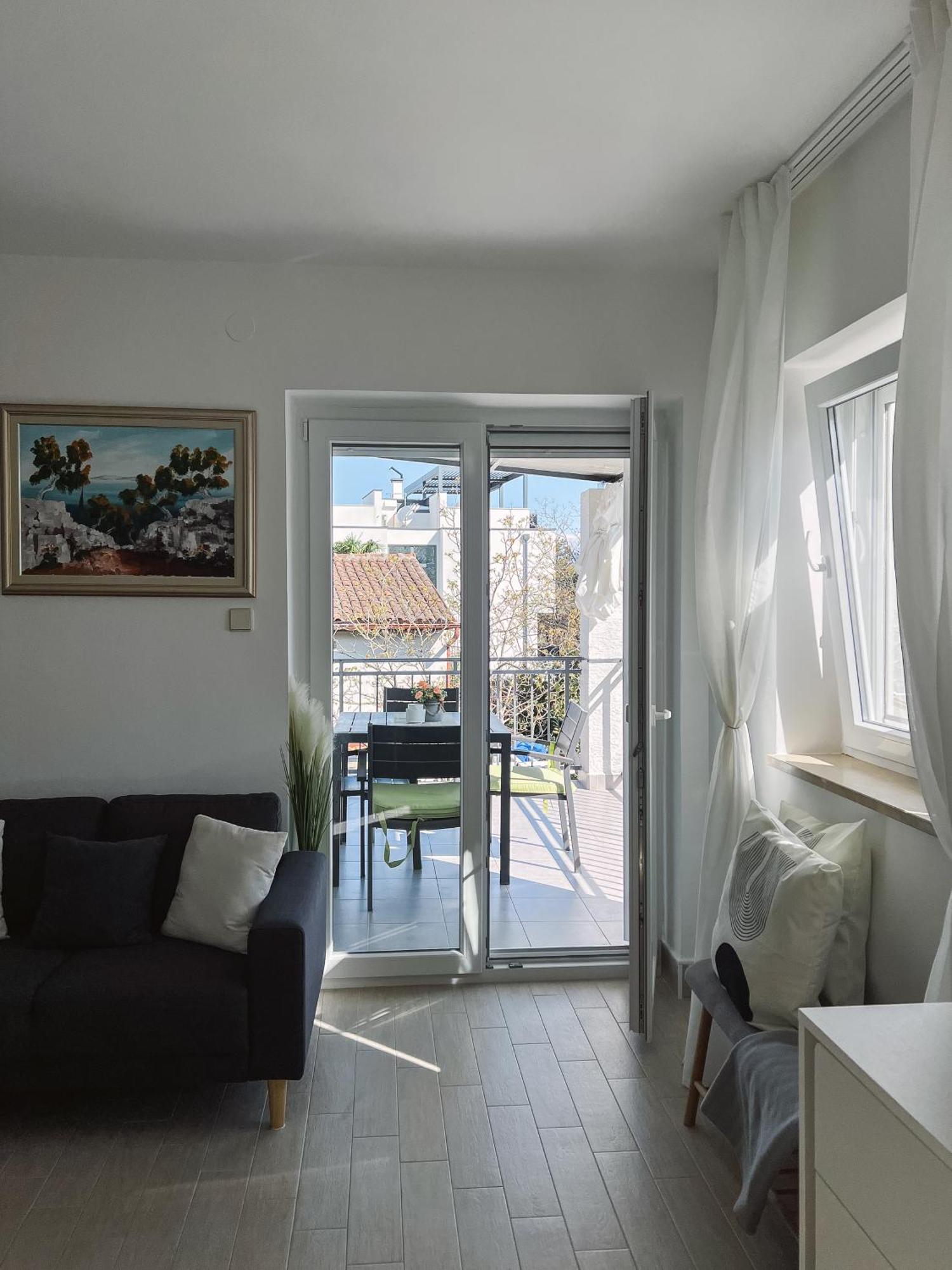 Modern Apartment In The Heart Of ニヴィーチェ エクステリア 写真