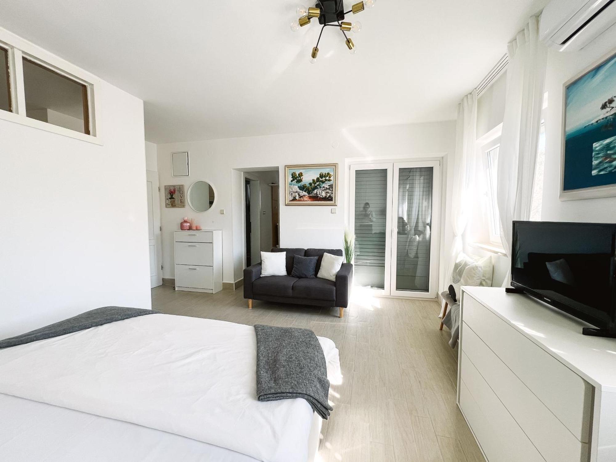 Modern Apartment In The Heart Of ニヴィーチェ エクステリア 写真