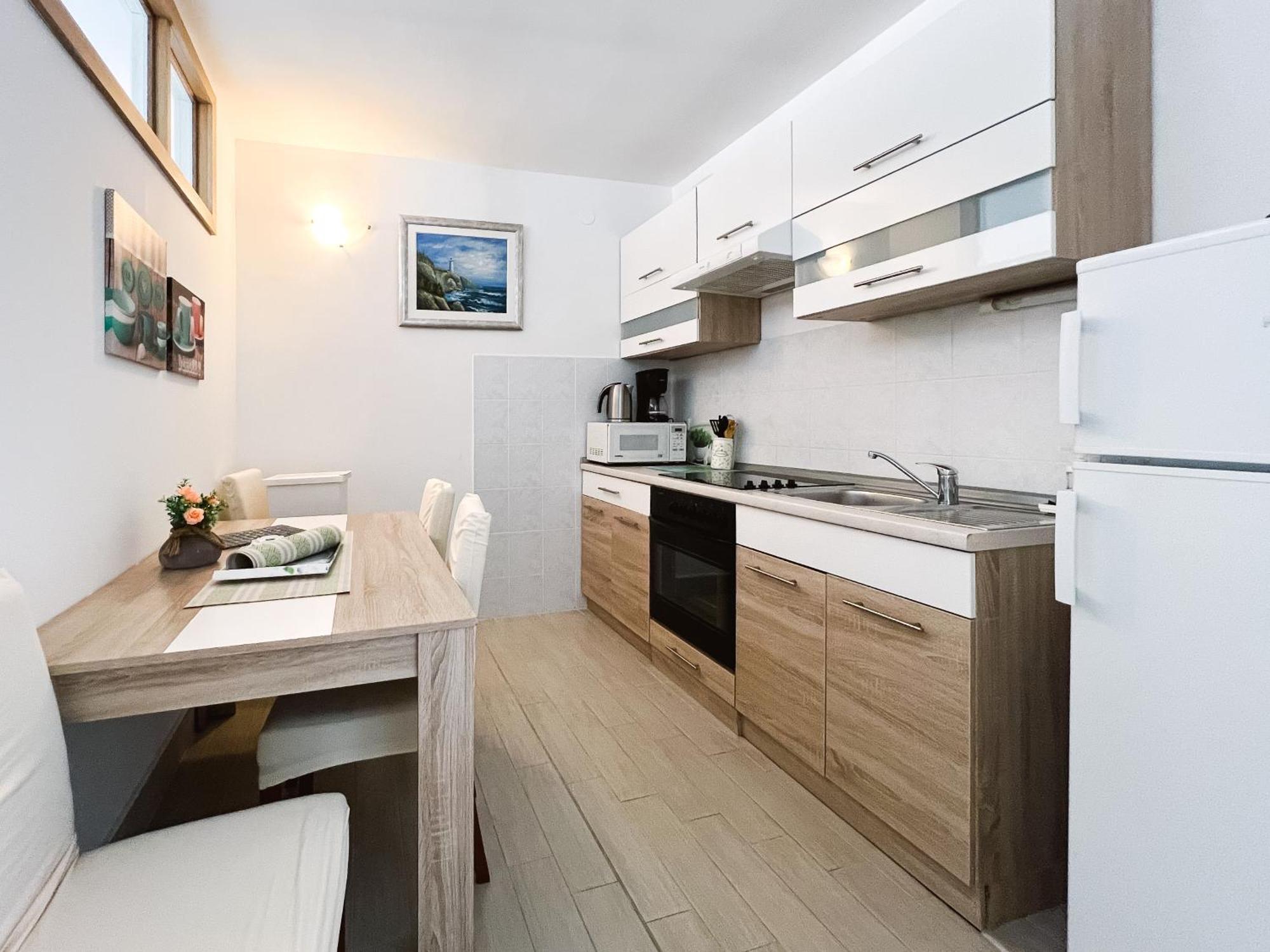 Modern Apartment In The Heart Of ニヴィーチェ エクステリア 写真