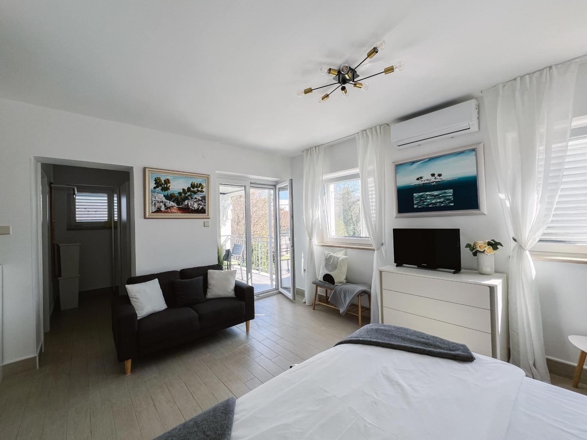 Modern Apartment In The Heart Of ニヴィーチェ エクステリア 写真